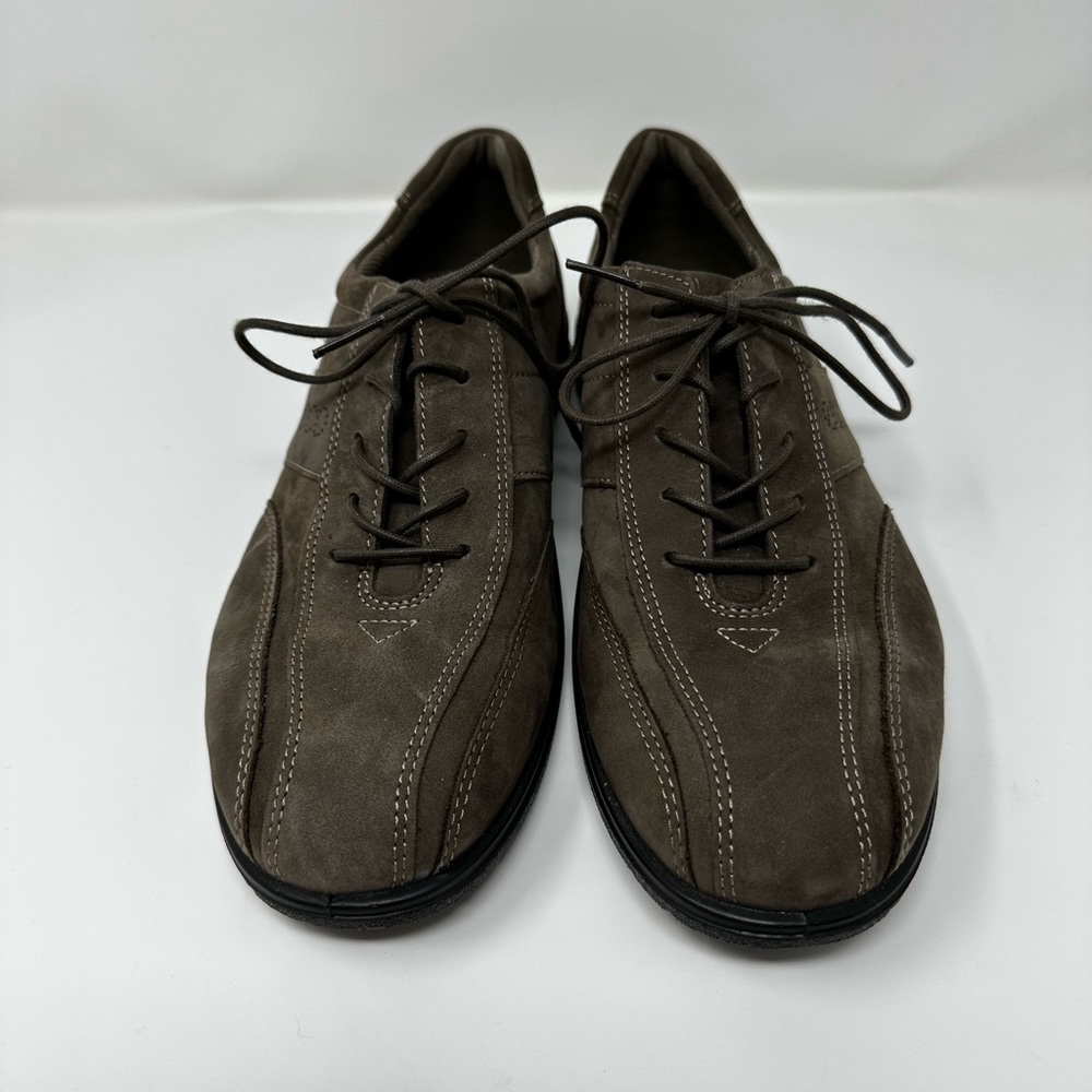 Ecco shoes